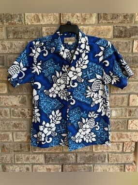 🍒💣 Hawaiian Aloha button down shirt
